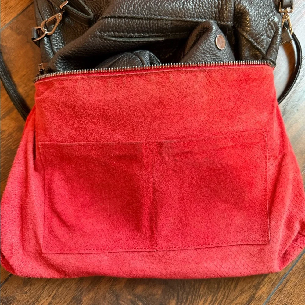 Hammitt Los Angeles VIP Large Crossbody Black Gunmetal Grommets Red Zipper - Picture 9 of 16